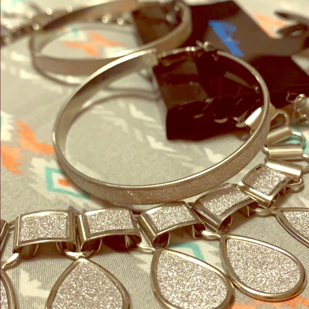 Silver shimmer Necklace and Hoops